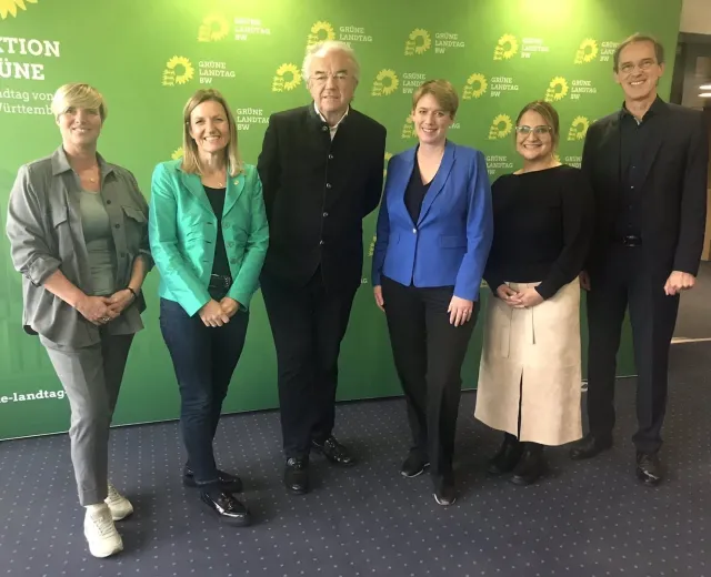 <strong>Für mehr Menschen mit weniger Material bauen</strong>